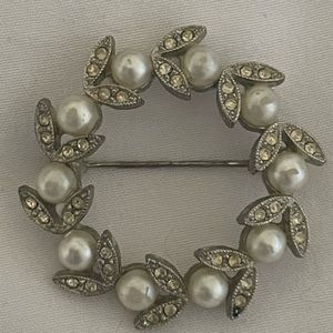 Vintage 1950’s brooch